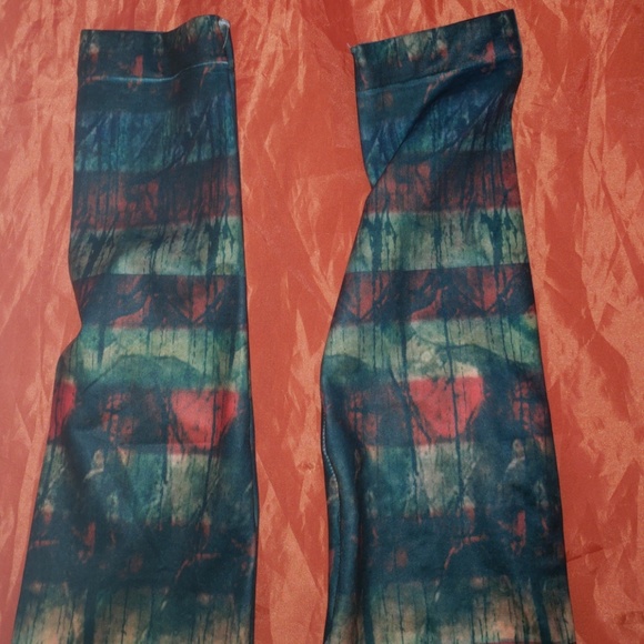 Stars and strip legging  NWT - Picture 2 of 4